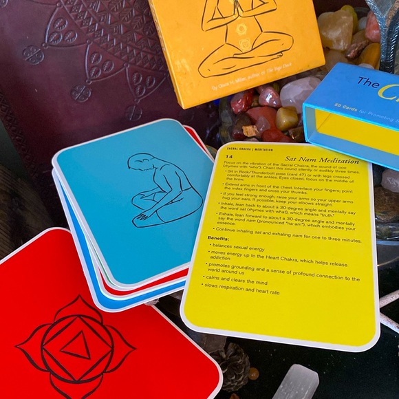 The Chakra Deck Card Deck - Picture 6 of 8